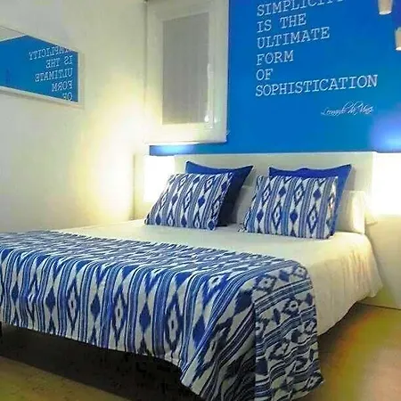 Hotel Petit 2*